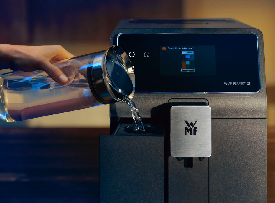 WMF Perfection 860L Volautomatische Koffiemachine – 18 Dranken, Dubbel Thermoblock & Premium Cromargan® Design