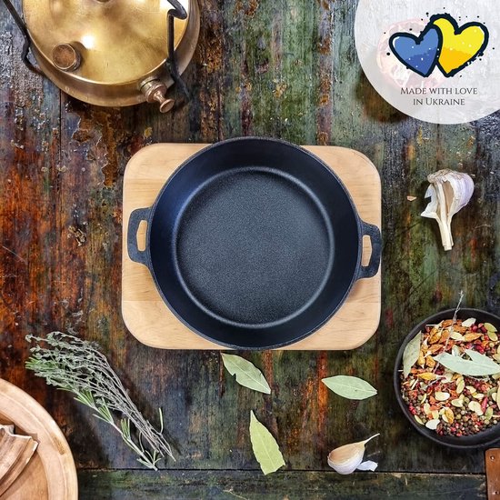 Maysternya Gietijzeren Serveerpan op houten plank - Ø 18 x 2.5 cm