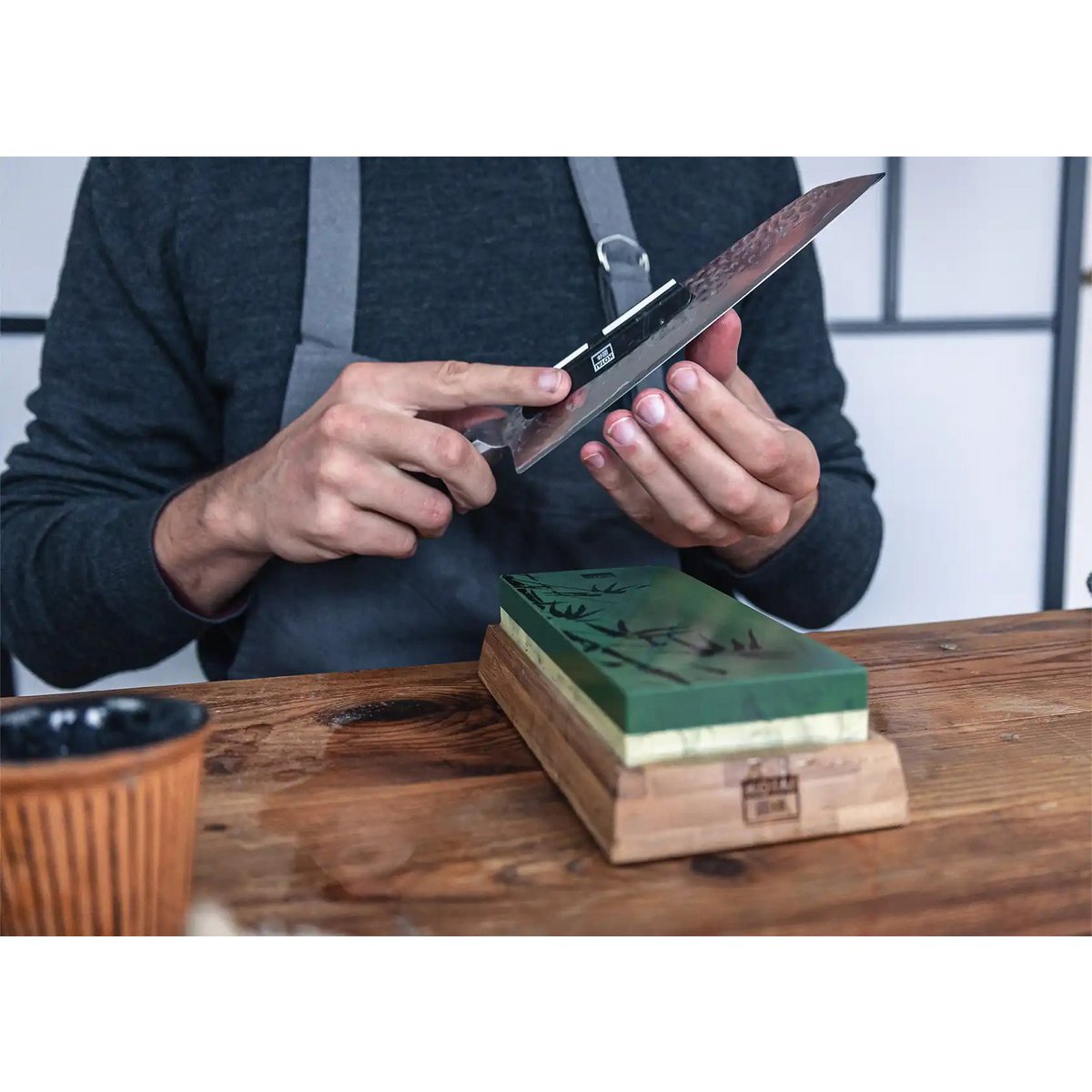 Kotai Slijpset – Wetsteen 400/1000 grit met Bamboe Voet & Hoekgeleider